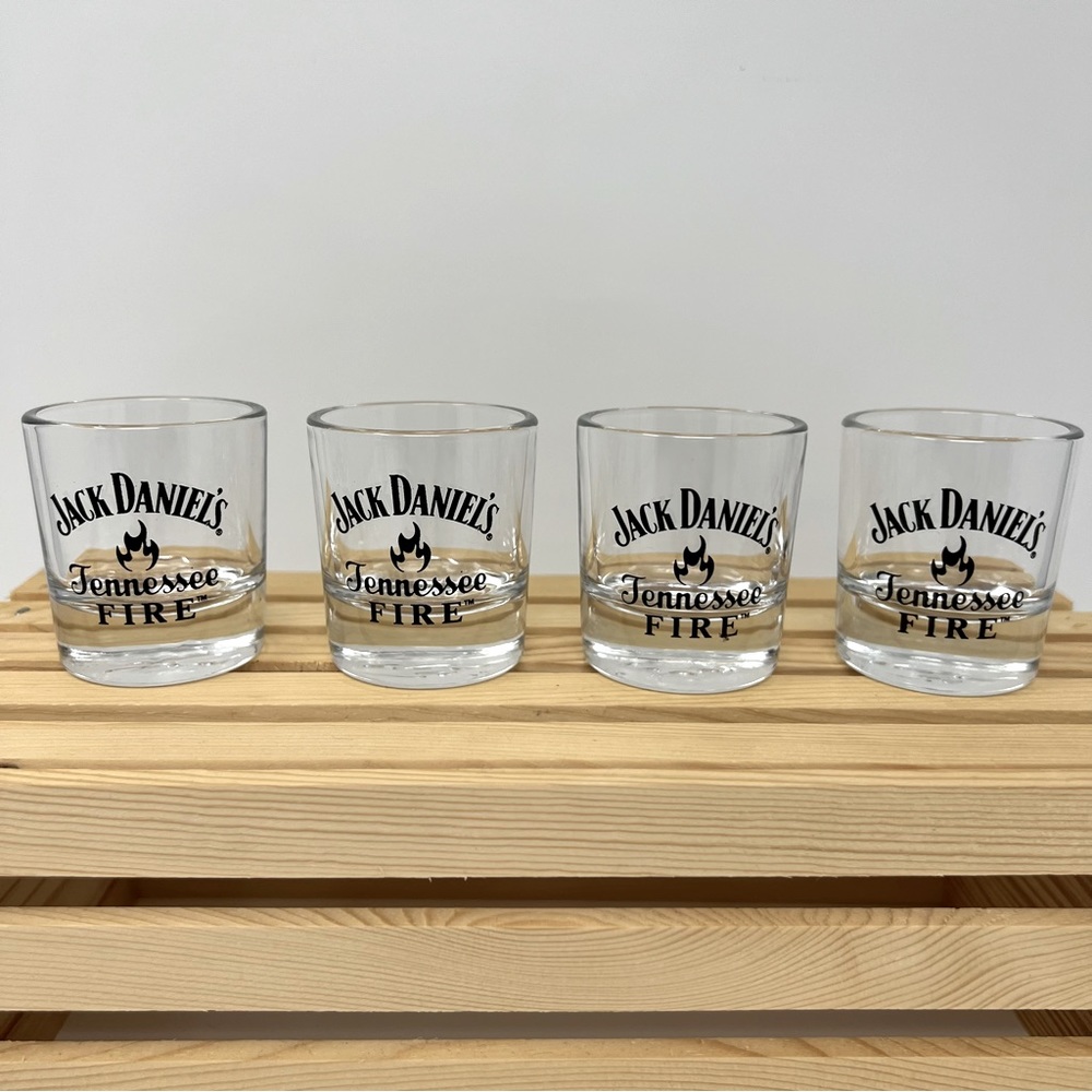 Jack Daniel’s Tennessee Fire Clear Shot Glasses~ Set of 4